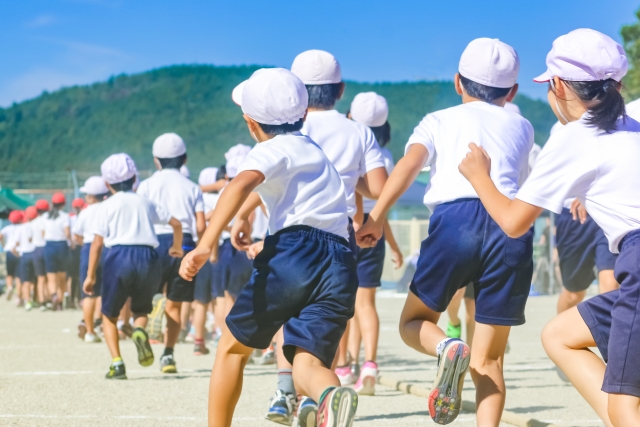 大規模小学校